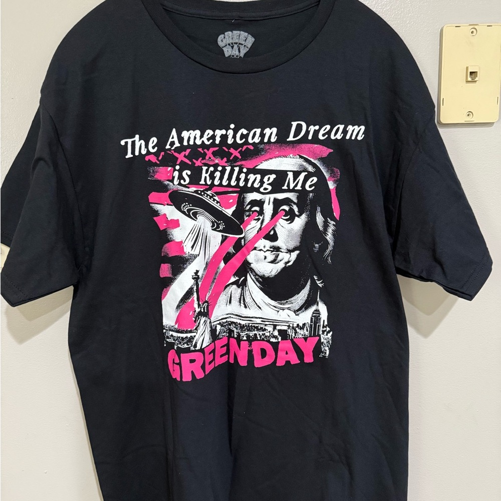Green Day Black Graphic T-Shirt - Large
